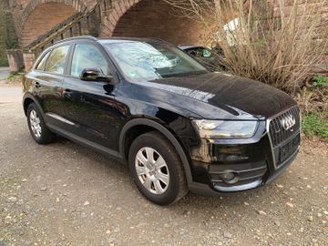Audi Q3 - 3