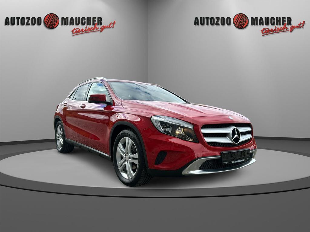 Mercedes-Benz GLA 200