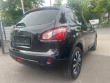 Nissan Qashqai 360. 2.0 Automatik/Pano/Kamera/SHG - Nissan Qashqai bis 15.000 Euro