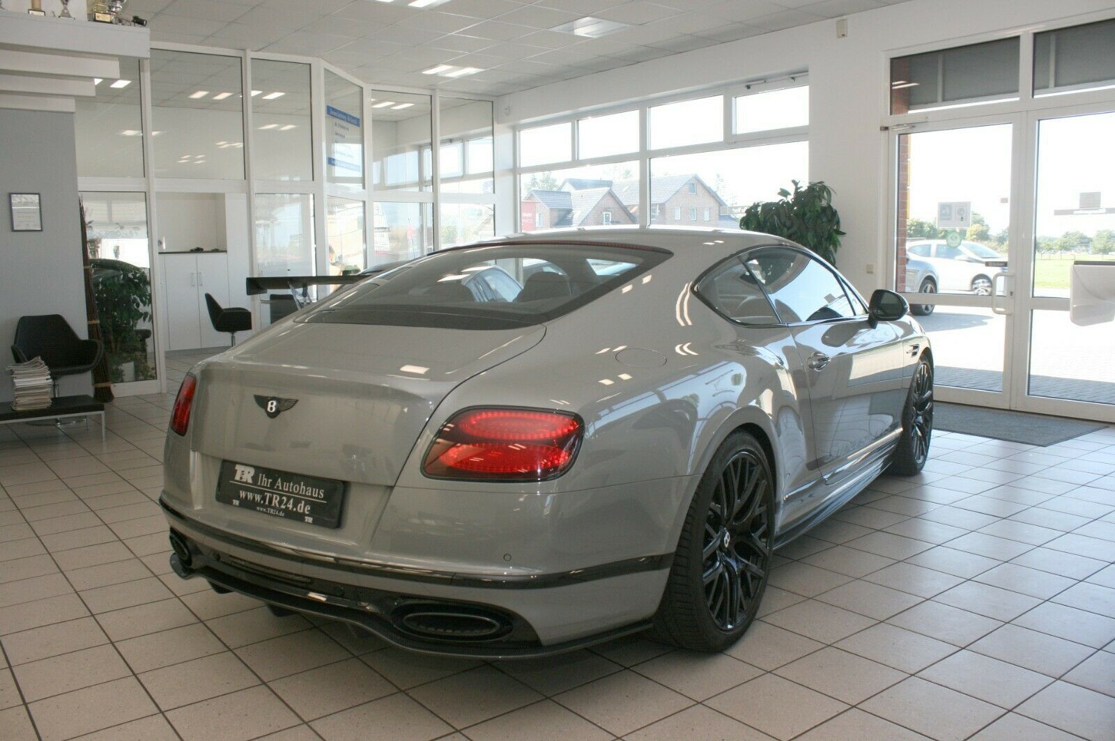 Fahrzeugabbildung Bentley Continental Supersports *#710/Titan-Abgas/NAIM*