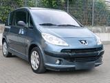 Peugeot 1007 AUTOMATIK TÜV BIS 10/27 86TKM - gebrauchte Peugeot 1007 aus dem Jahr 2005