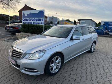 Mercedes E 220 - 1