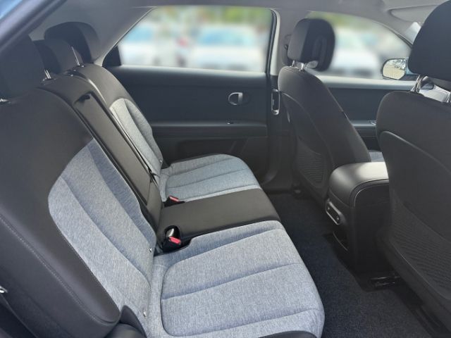 Fahrzeugabbildung Hyundai IONIQ 5 Dynamiq Elektro 4WD +KLIMA+RFK+NAVI+SHZ+