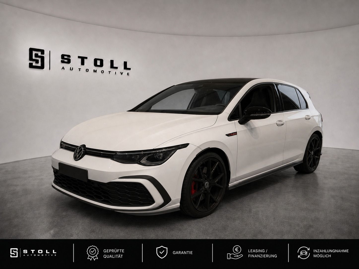 VW Golf GTI VIII 2.0 TSI BlackStyle+Pano+RearView+