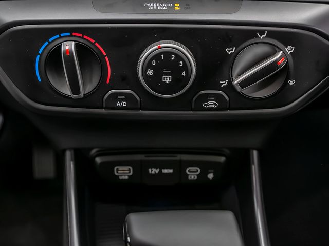 Hyundai i20 1.0 Trend Kamera Navi BOSE Spurhalteassi.