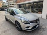 Renault RENAULT Clio dCi 8V 90CV 5 porte Moschino Intens - Renault Clio Intens mit Diesel-Antrieb