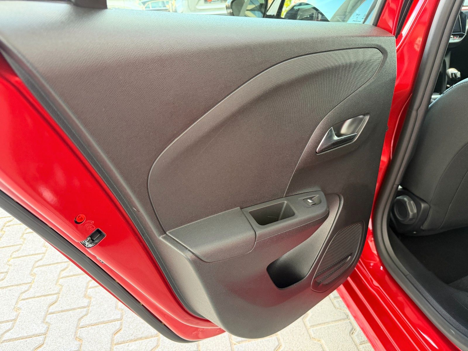 Fahrzeugabbildung Opel Corsa F YES 100PS PDC/LED/SHZ!