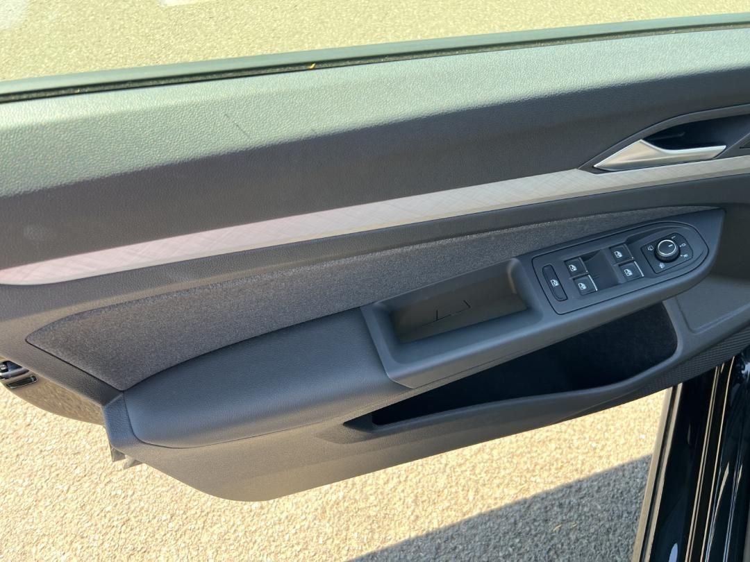 Fahrzeugabbildung Volkswagen Golf App-Connect.Climatronic.RFK.GJR.uvm. Kamera