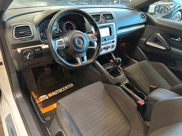Volkswagen Scirocco 1.4 TSI *BiXenon*Navi*Sitzh*PDC*