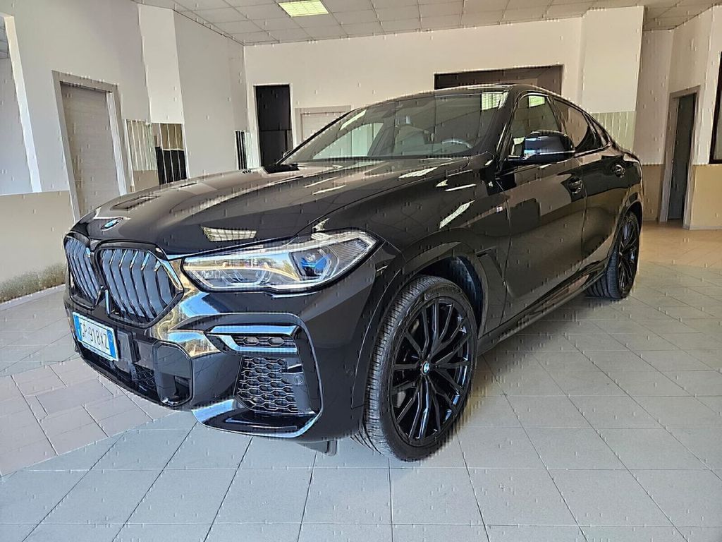 Image of BMW X6