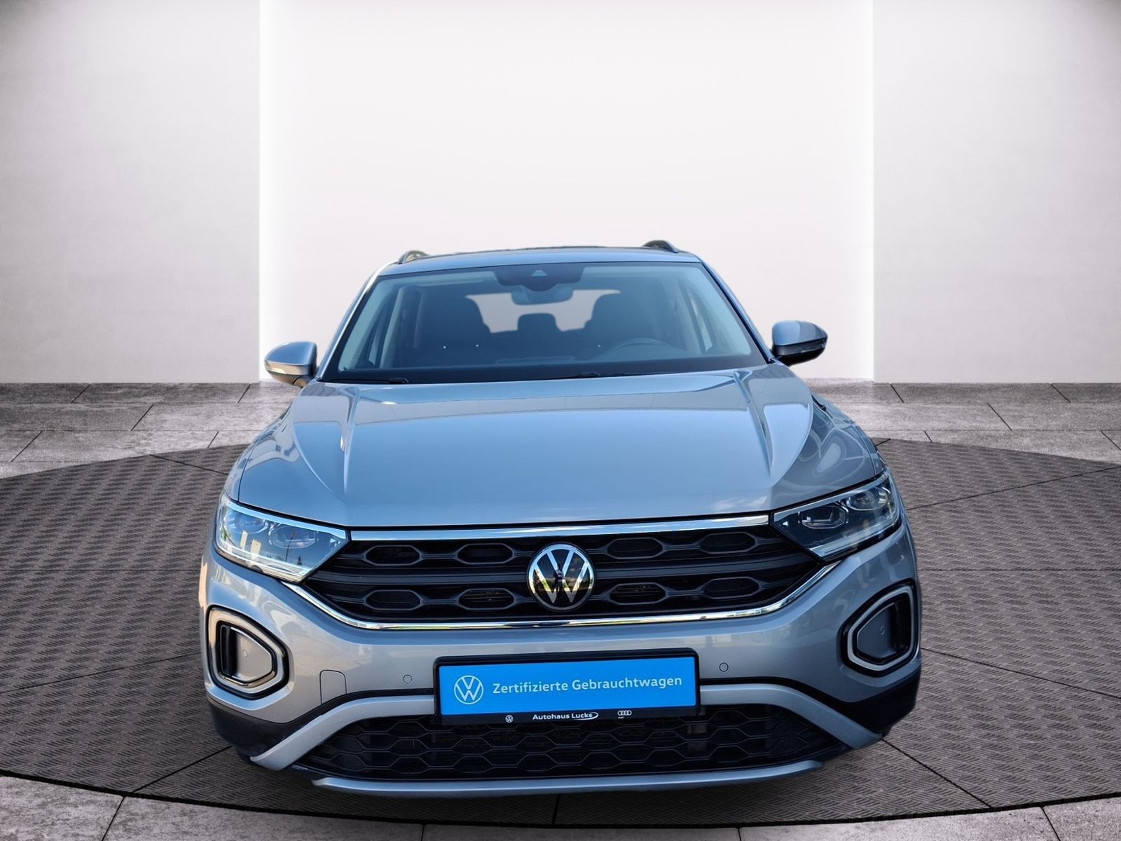 Volkswagen T-Roc Life 2.0 TDI DSG LED AHK Kamera foto 4