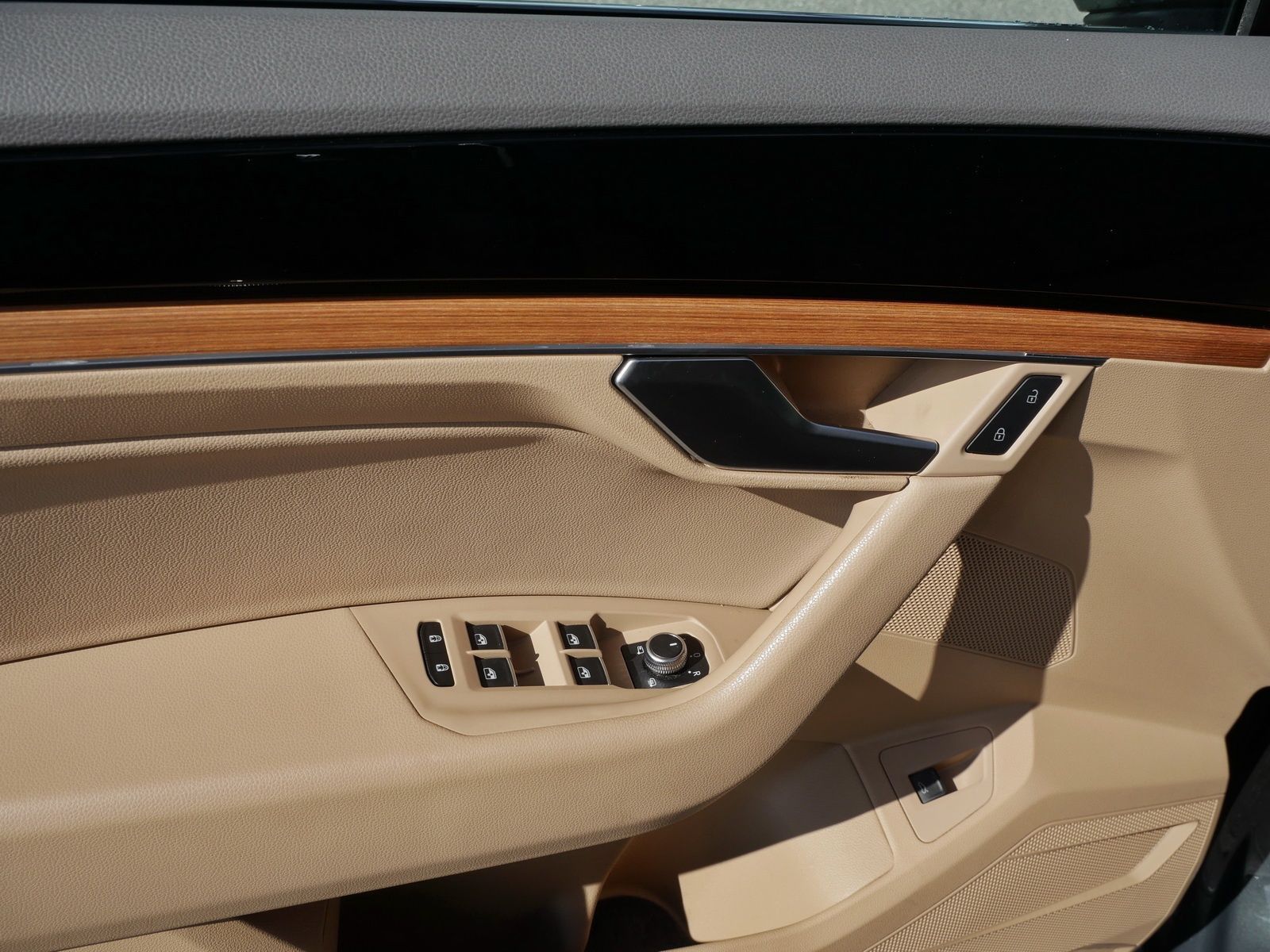 Volkswagen Touareg - Bild 20