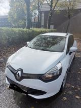 Renault Clio 1.2 Benzin, Baujahr 2013 - Renault Clio mit Benzin-Antrieb