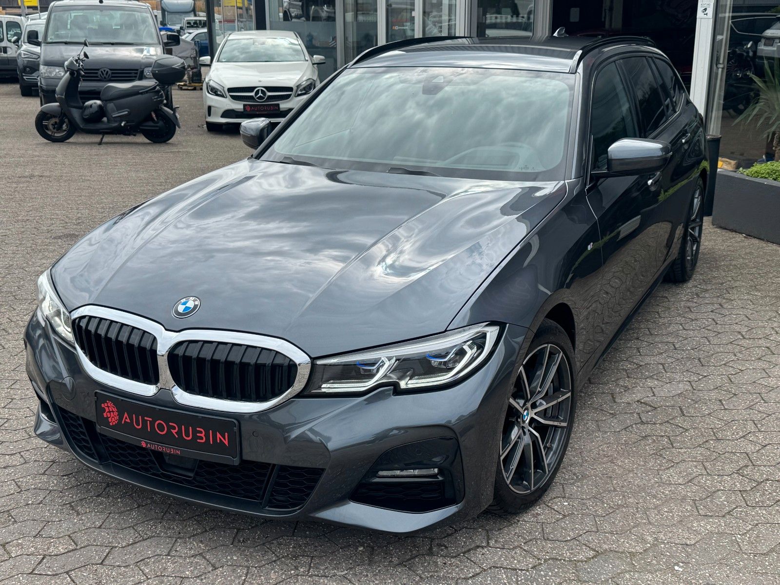 BMW 318i Touring M Sport LASER/ACC/MEMORY/AHK/LEDER foto 2