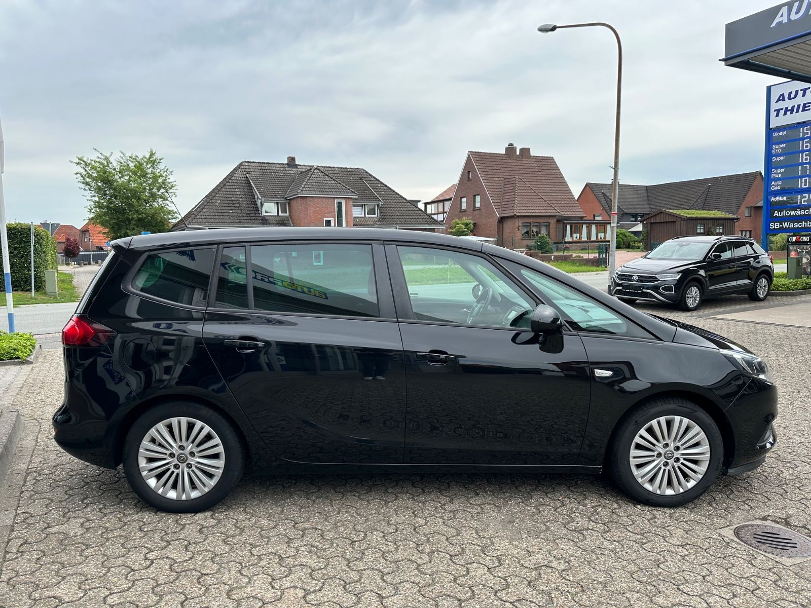 Fahrzeugabbildung Opel Zafira 1.4 Turbo ON 7-Sitze/Navi/Shzg/GRA/BT