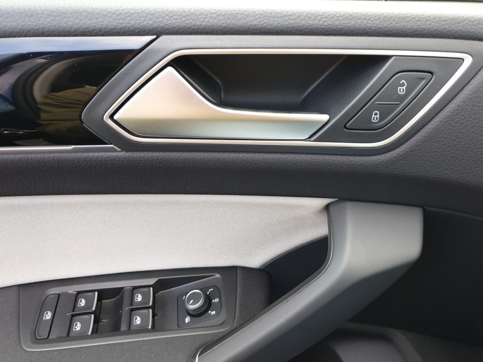 Volkswagen Touran - Bild 9