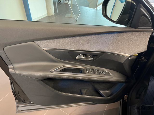Fahrzeugabbildung Peugeot 3008 GT-Line BLHDI130 360 Park-Assist SHZ ACC