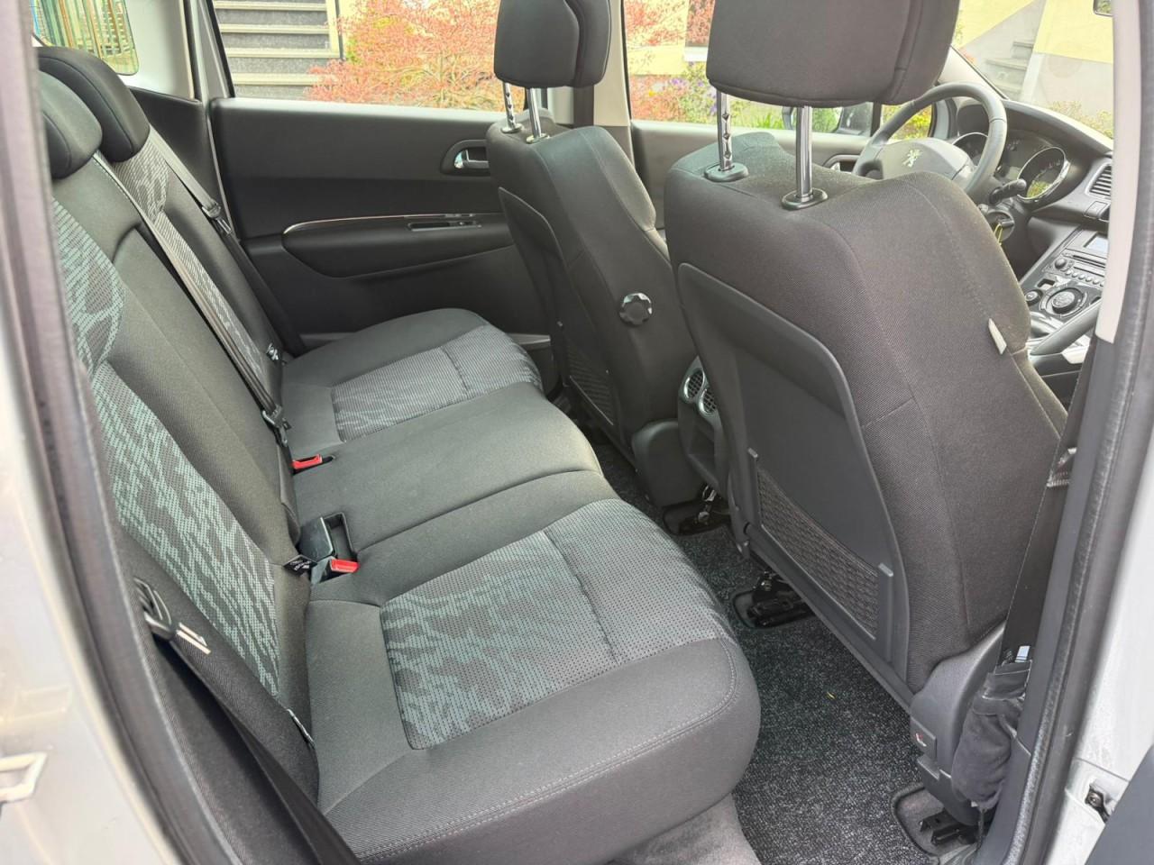 Peugeot 3008 Premium Klima Einparkhilfe Panoramadach