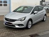 Opel Astra K Lim. 5-trg. Basis Start/Stop - Opel Astra mit Diesel-Antrieb