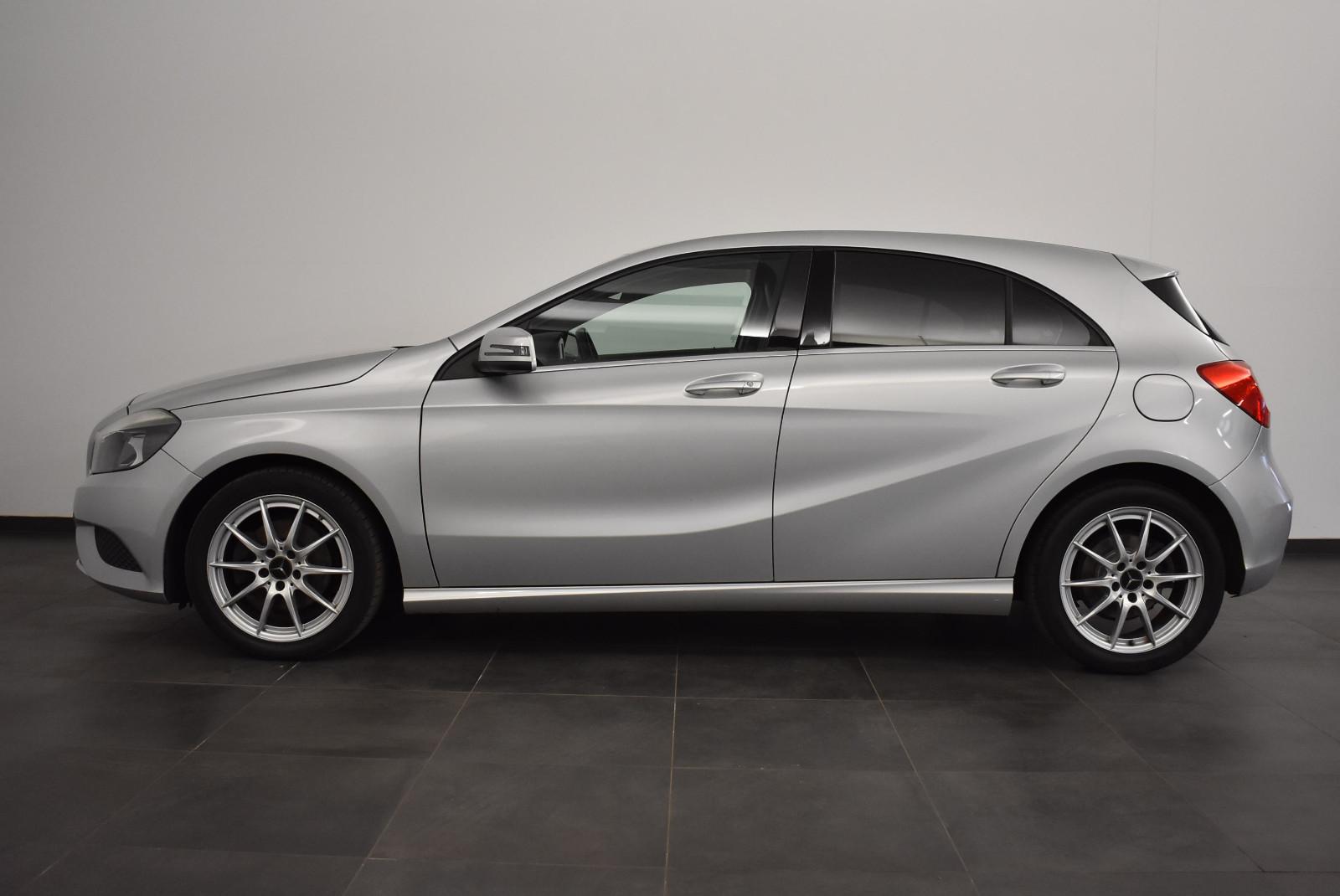 Mercedes-Benz A 180 BlueEfficiency STYLE/SITZHEIZUNG/RFK