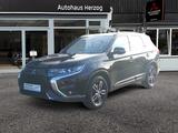 Mitsubishi Outlander Active+ 2.0 CVT *ALLRAD + WINTERRÄDER* - : Cvt