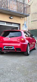 Alfa Romeo 147 3.2 V6 24V GTA GTA - Alfa Romeo: 1.6
