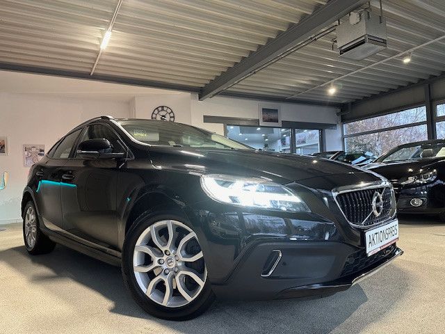 Volvo V40 Cross Country Plus/LED/Navi/AHK/Kamera/KeyGO