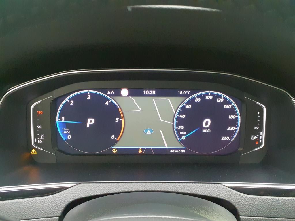 Volkswagen Passat Variant Elegance 2.0 TDI SCR AHK*PDC*RFK