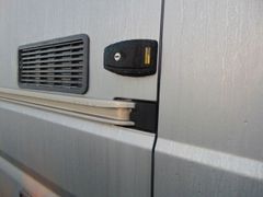 Pössl 2 Win Plus, nur 6.800 km,Sat automatisch,Solar