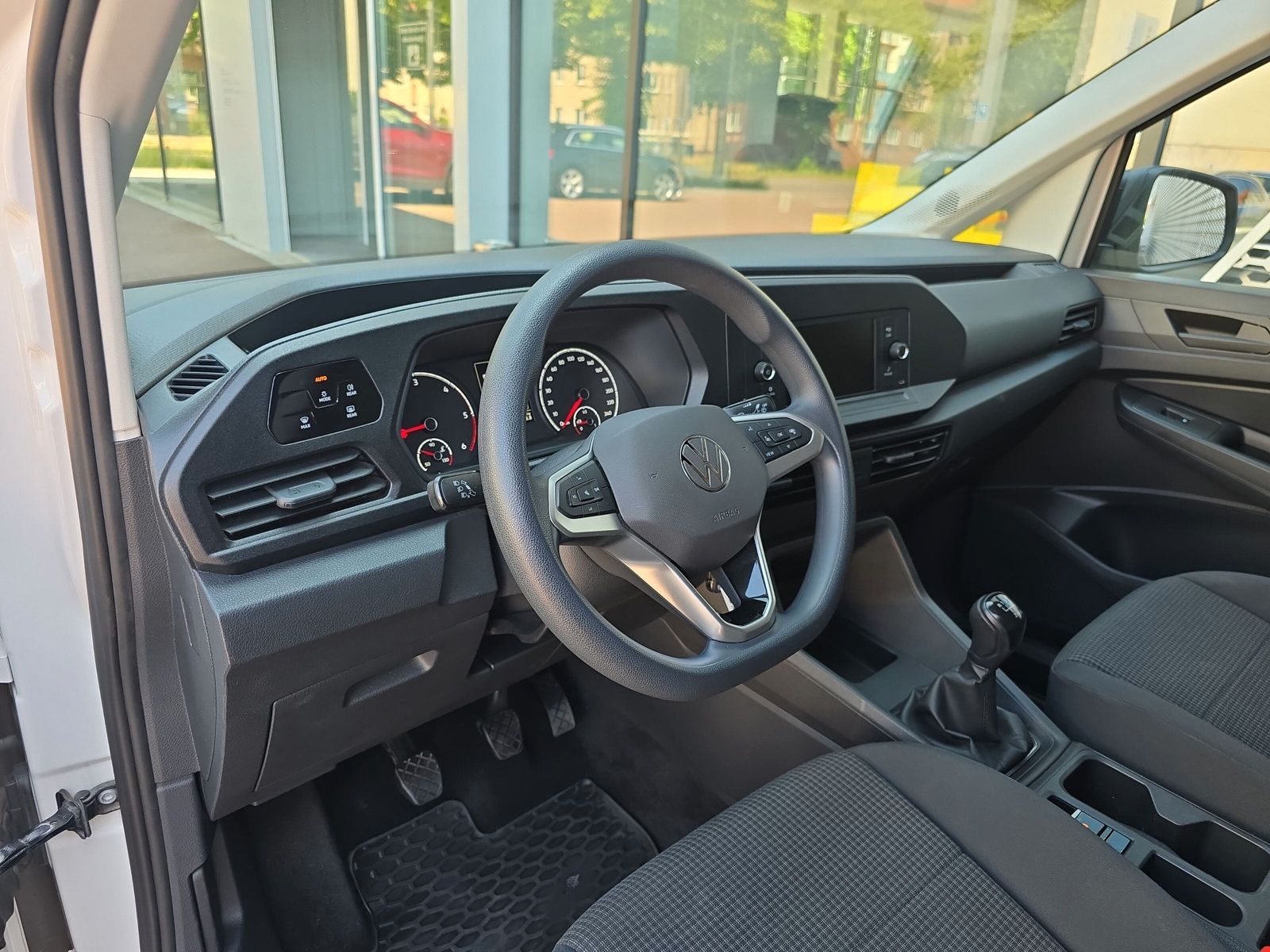 Fahrzeugabbildung Volkswagen Caddy Cargo 2.0 TDI Klima DAB