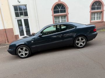 Mercedes CLK 320 - 11