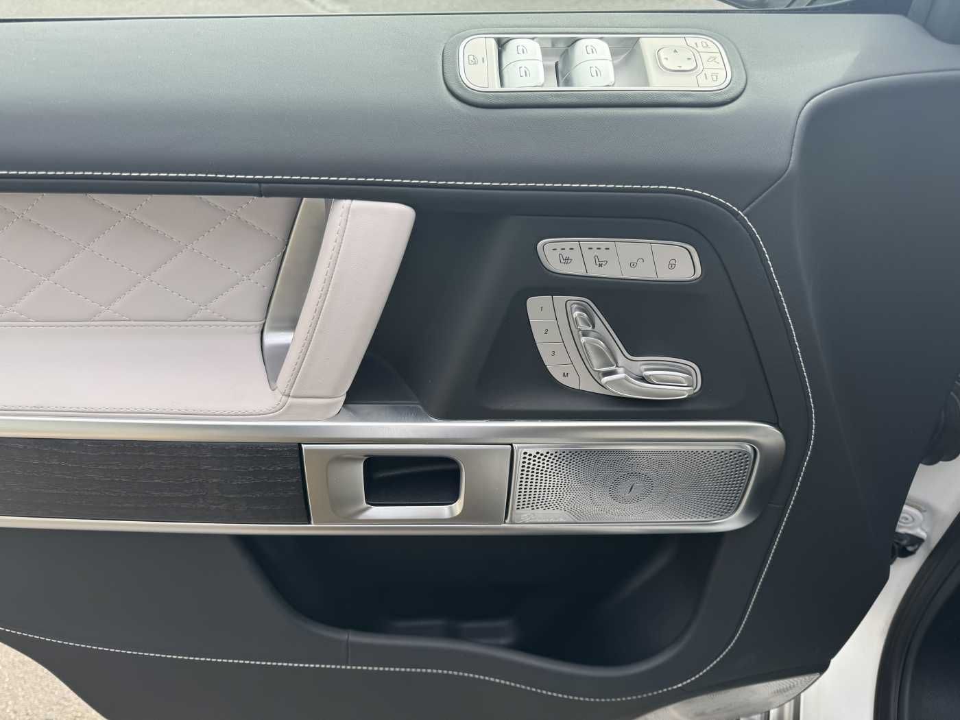 Fahrzeugabbildung Mercedes-Benz G 500 9G Final Edition+Standh+AHK+ Burm3D+