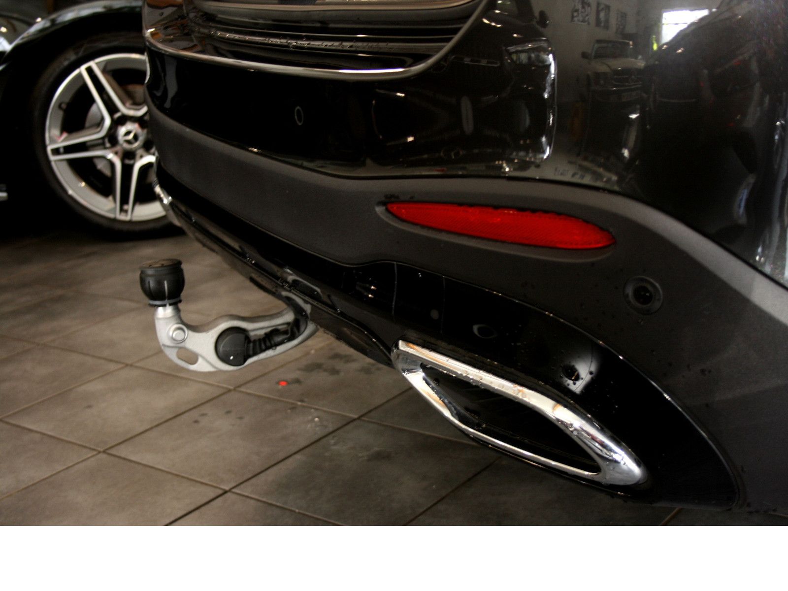 Fahrzeugabbildung Mercedes-Benz GLC 220 d 4M Edition AMG*Night*AHK*Memory*Distro