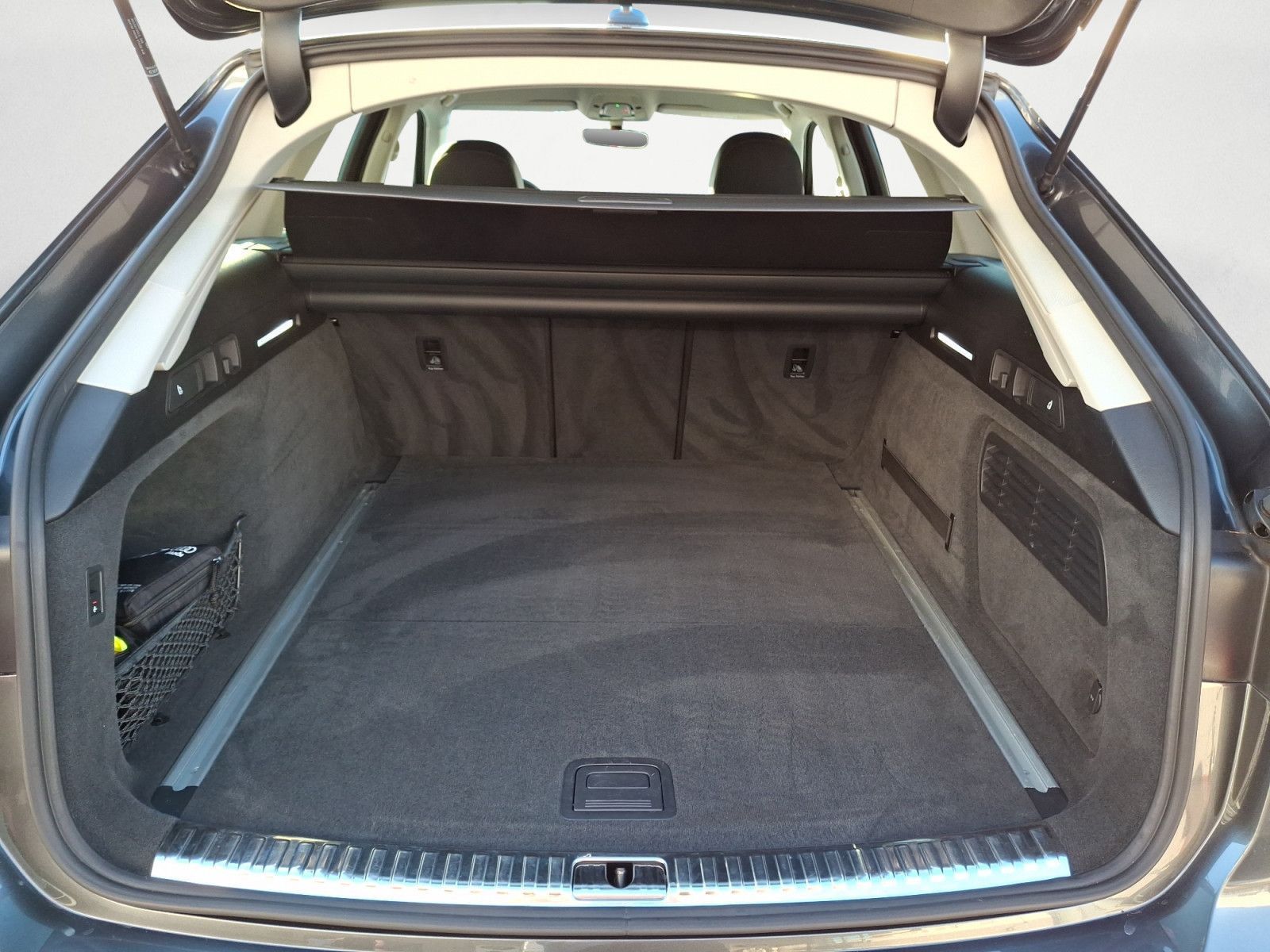 Audi S6 - Bild 13