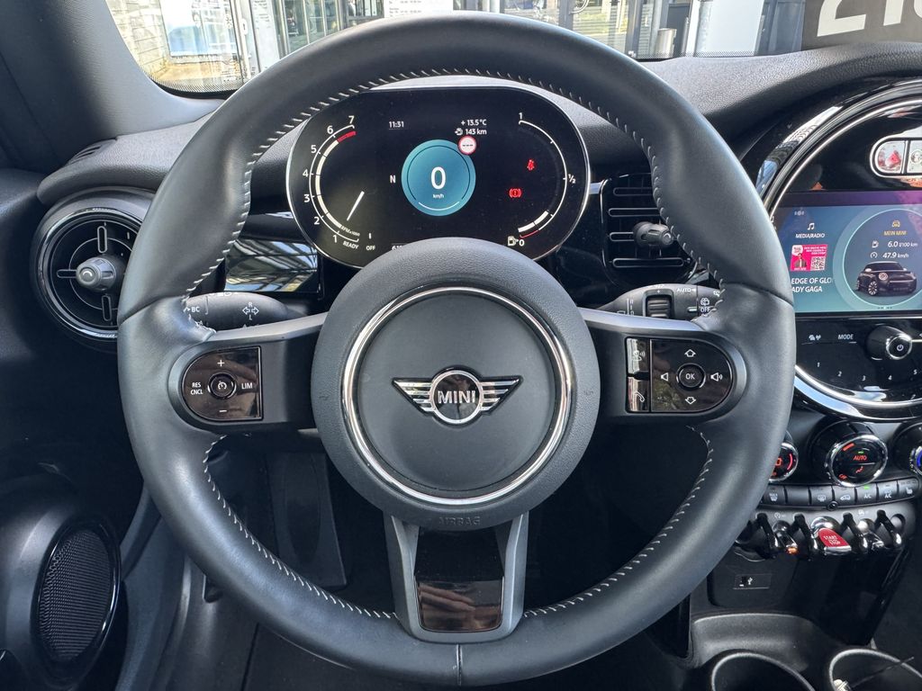 MINI Cooper 2023