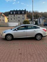 Ford Focus 1.0 EcoBoost / 100PS / EZ 13.12... - Ford Econoline Gebrauchtwagen