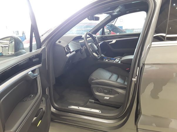 Volkswagen Touareg - Bild 6