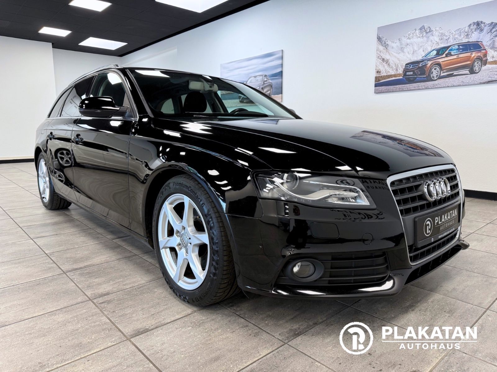 Fahrzeugabbildung Audi A4 Avant Ambition EXPORT