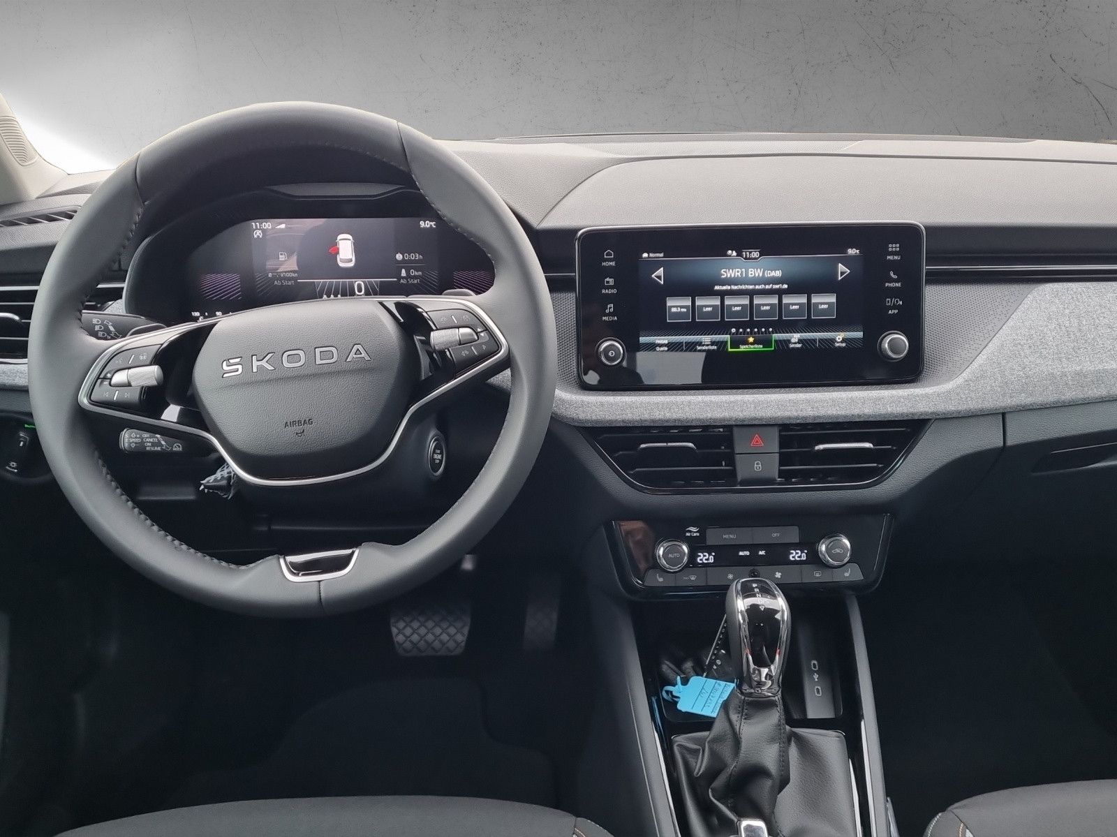 Fahrzeugabbildung SKODA Kamiq Tour 1,0 TSI 85KW/110PS Fahrassi Clever