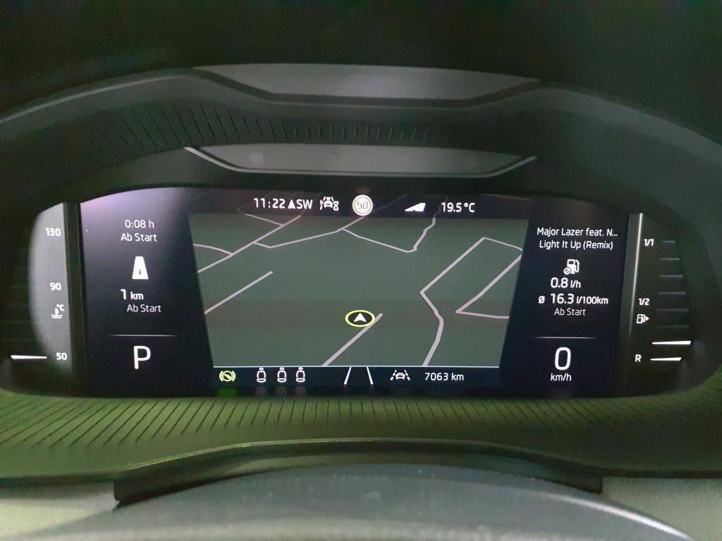 Skoda Kamiq Selection 1.0 TSI Klima*PDC*RFK*SH