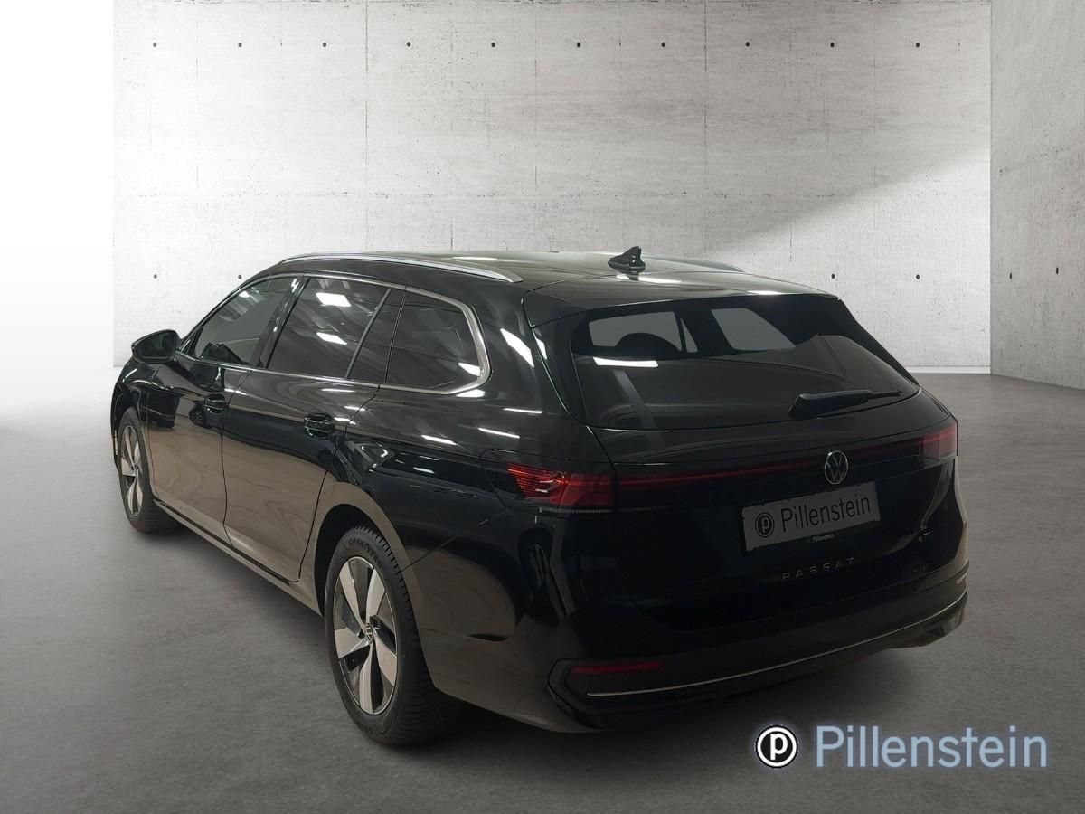 Volkswagen Passat - Bild 3