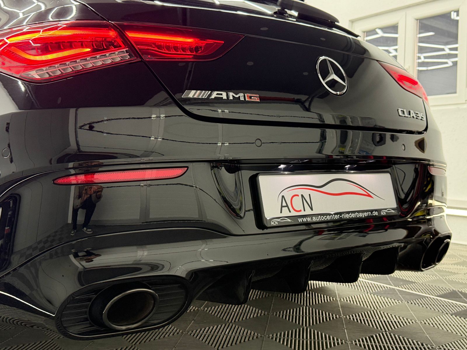 Fahrzeugabbildung Mercedes-Benz CLA 35 AMG SB 4-MATIC/BURMESTER/360*/DISTRONIC+