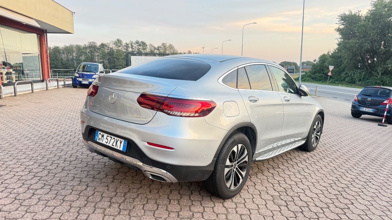 Other MERCEDES GLC 200 COUPE 4 MATIC 2022 imagem 3