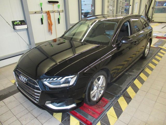 Audi A4 Avant 35 TDI advanced