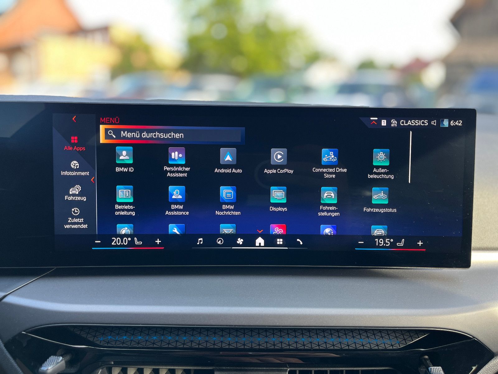 BMW 318i Tour LED Navi HiFi Sportlenkrad Shz Shadow foto 24