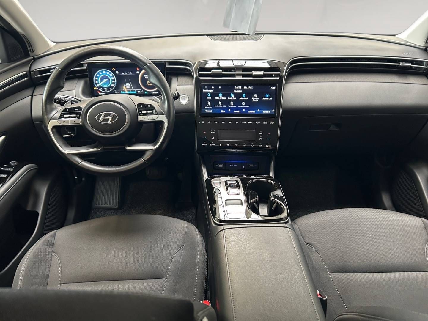 Fahrzeugabbildung Hyundai TUCSON Hybrid TREND