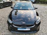 Kia cee'd SW 1.4T-GDI DCT kombi Platinum AHK Panoram - gebrauchte Kia cee'd Sportswagon aus dem Jahr 2019