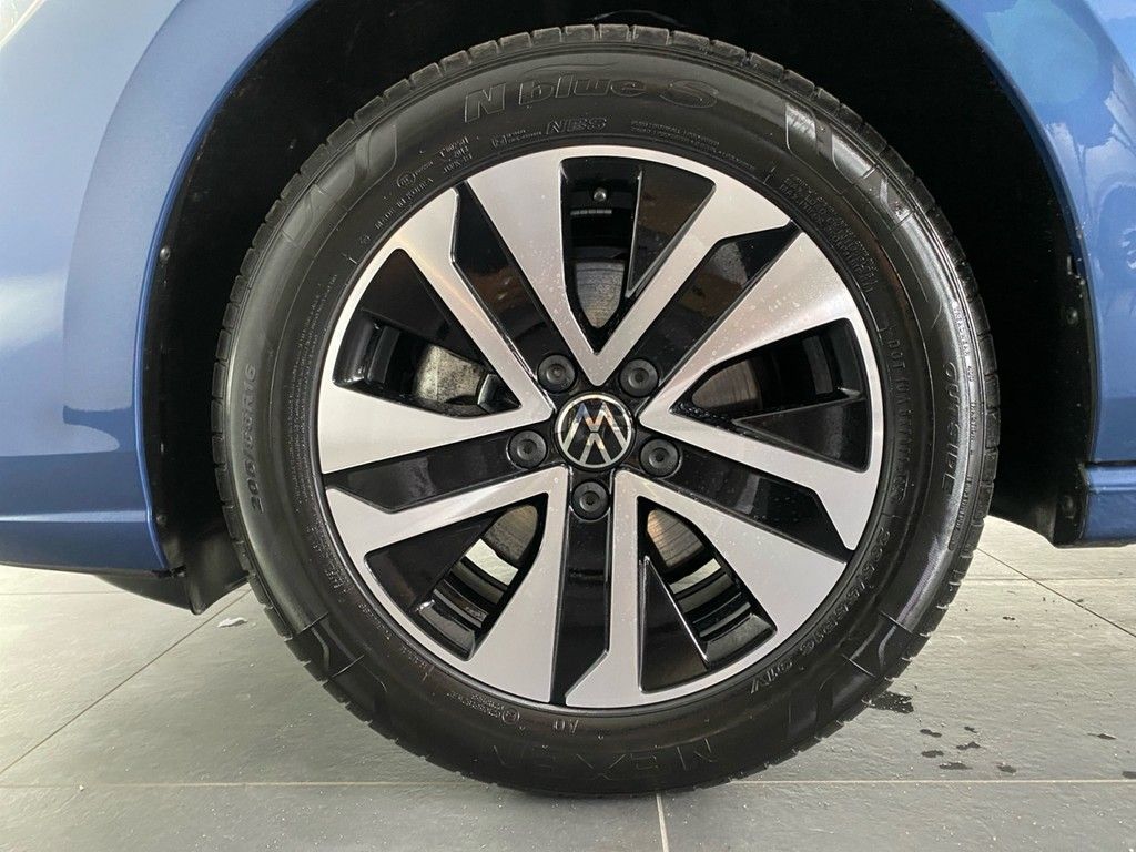 Volkswagen Golf 1.5 eTSI DSG Energy NAVI SHZ KAMERA PDC ACC foto 3