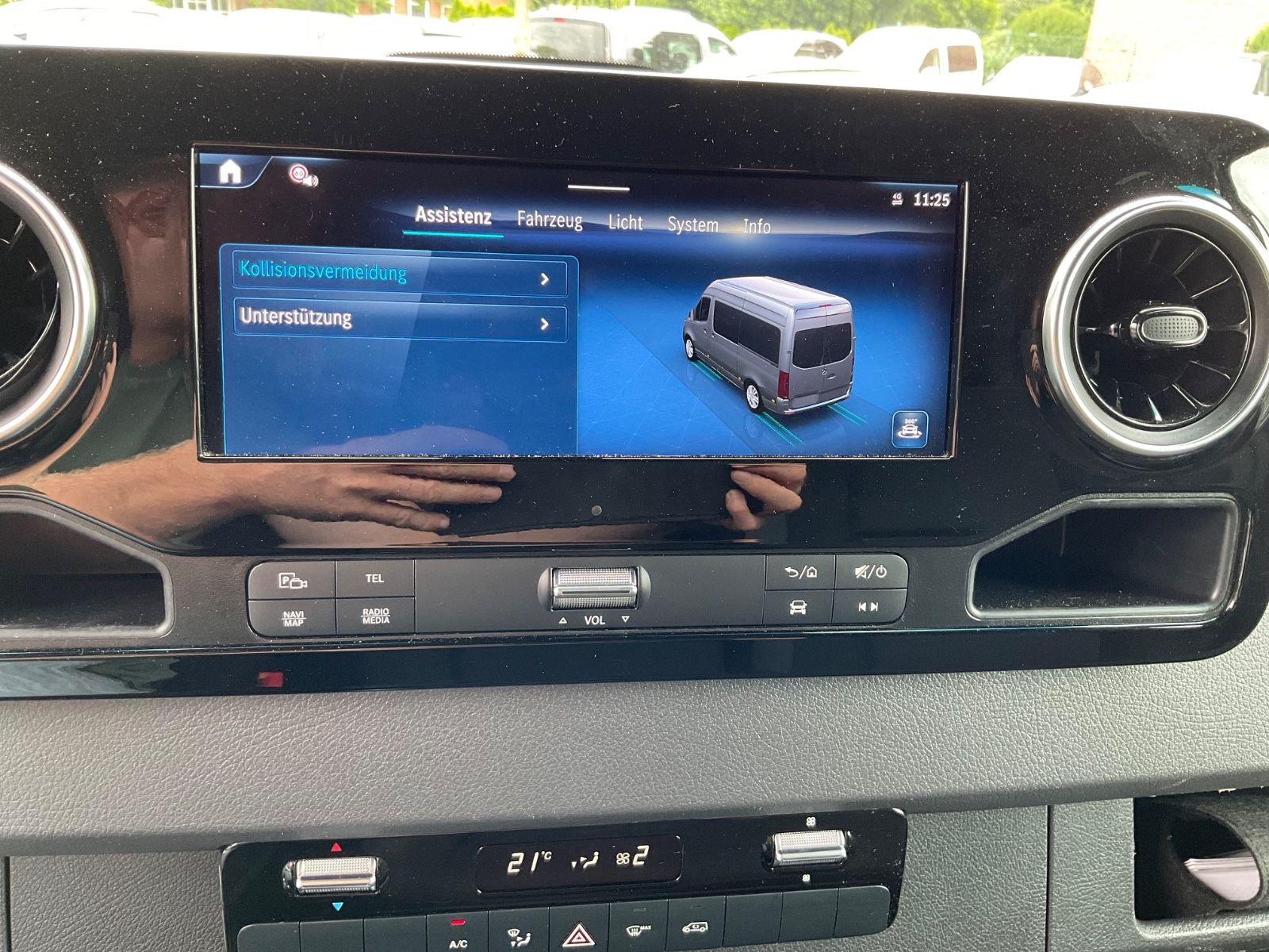 Fahrzeugabbildung Mercedes-Benz Sprinter 317 CDI,L2 H2,Automatik,Kamera,Navi,GJR