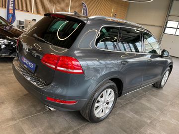 Volkswagen Touareg 4.2 TDI 4-Motion DSG *NAVI*ACC*AHK*LED*